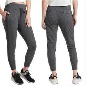 Like New! Athleta Metro Downtown Jogger Dark Heather Gray in Size S